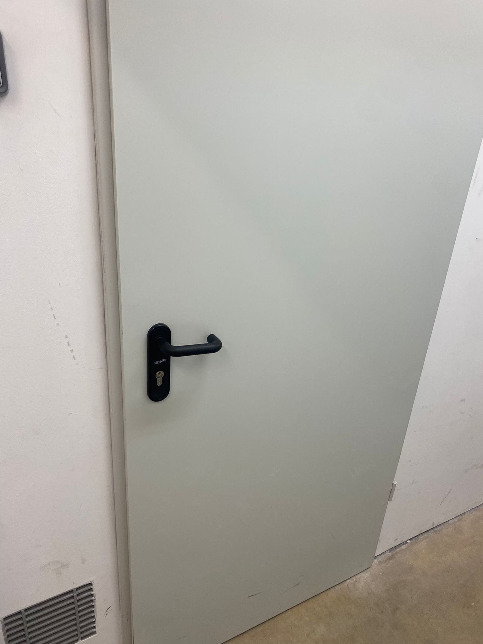 Cerrajero-24h_-Cerrajeria-Gil-2 Cerrajero Urgente 24h en Hospitalet de Llobregat